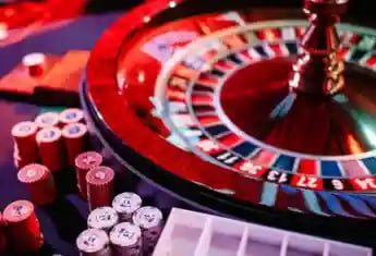 Kategori permainan populer di platform grand303 mencakup sepak bola, live casino, dan slot online